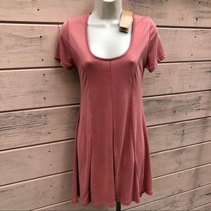 NWT Francesca's Dress Blush Short Sleeve Small